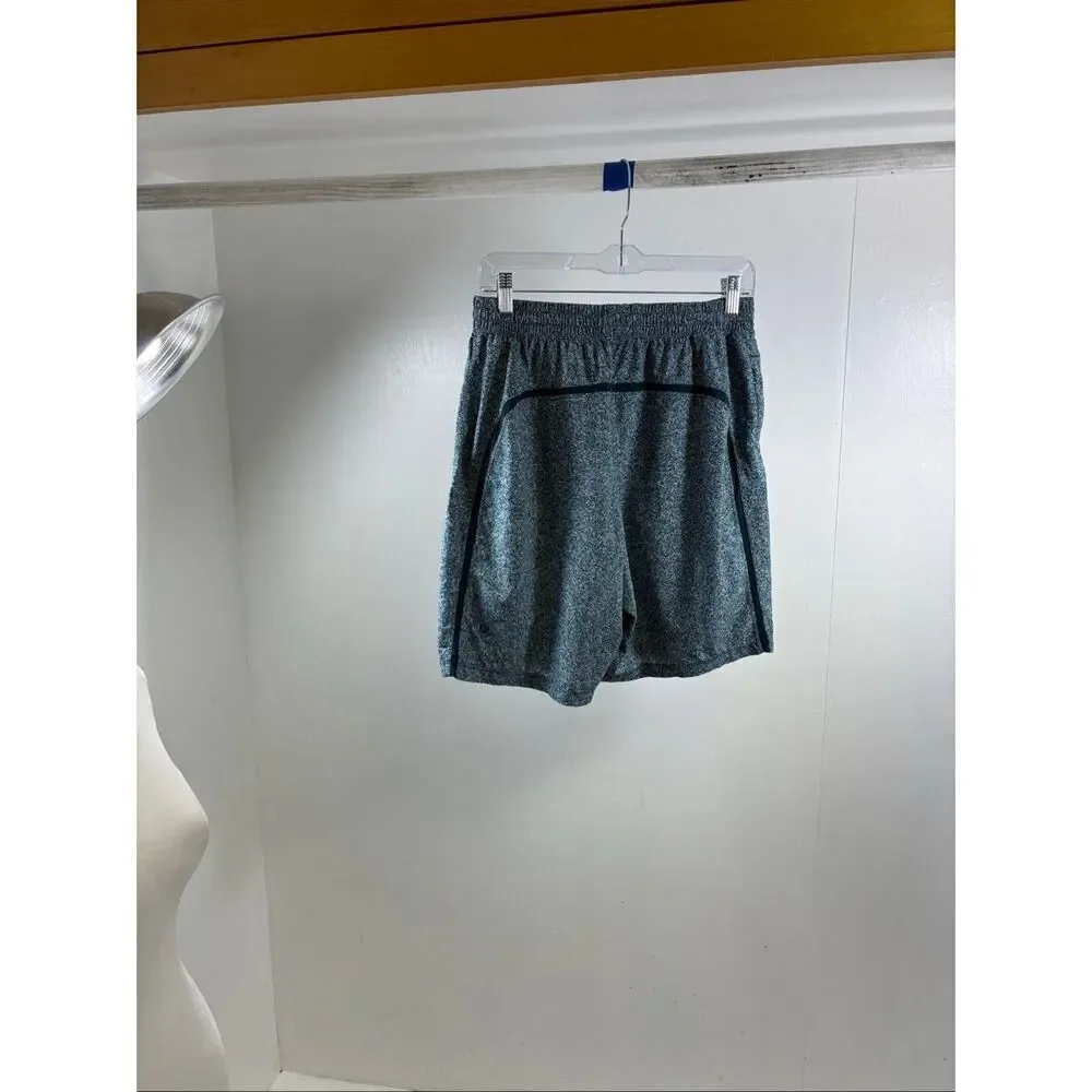 Lululemon Printed Shorts with Pockets in Blue Size M